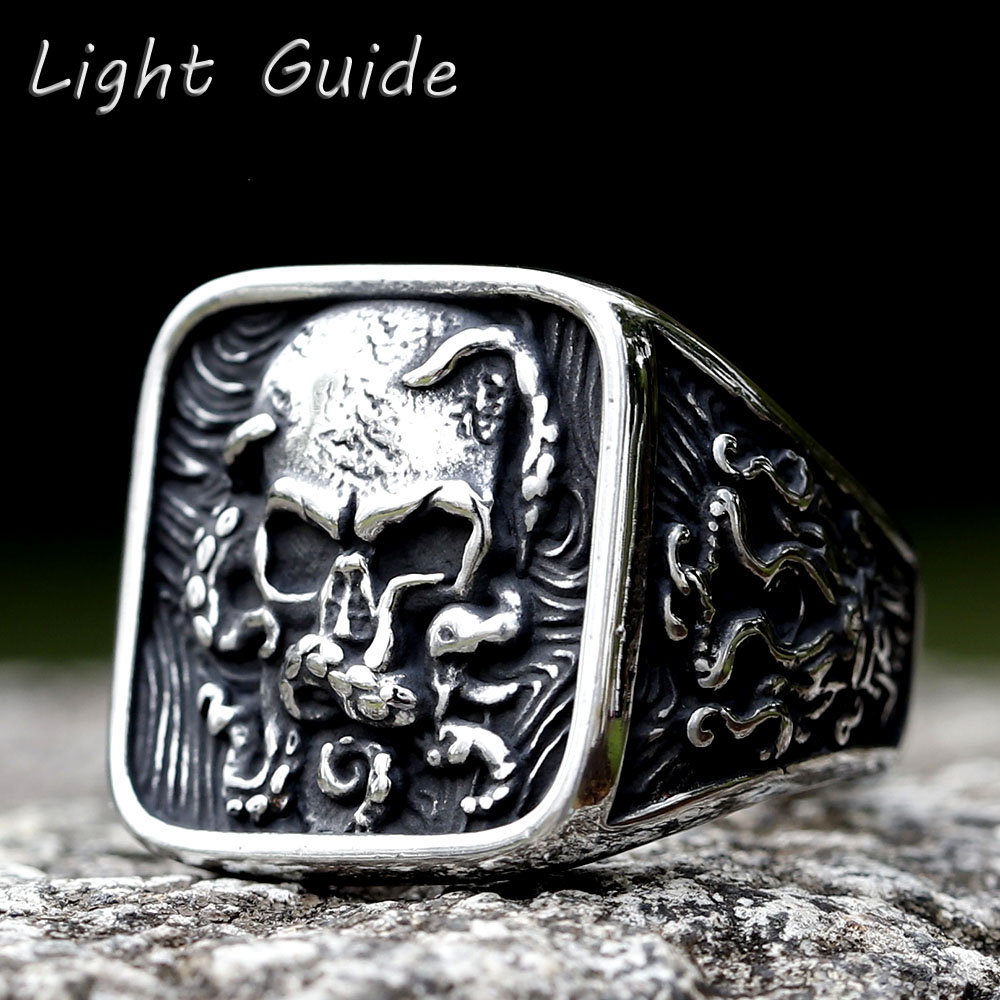 Vintage Fashion Guide - Bague tête de mort vintage en