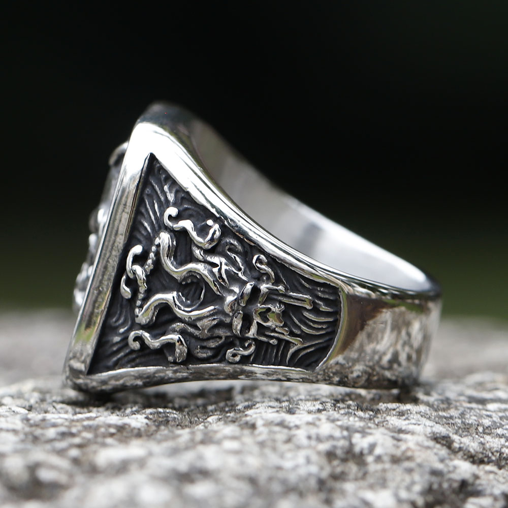 Bague tête de mort vintage en  - Vintage Fashion Guide avis et prix