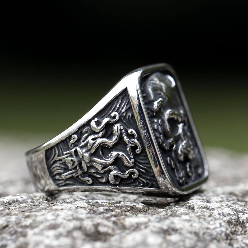 Bague tête de mort vintage en  - Vintage Fashion Guide avis et prix