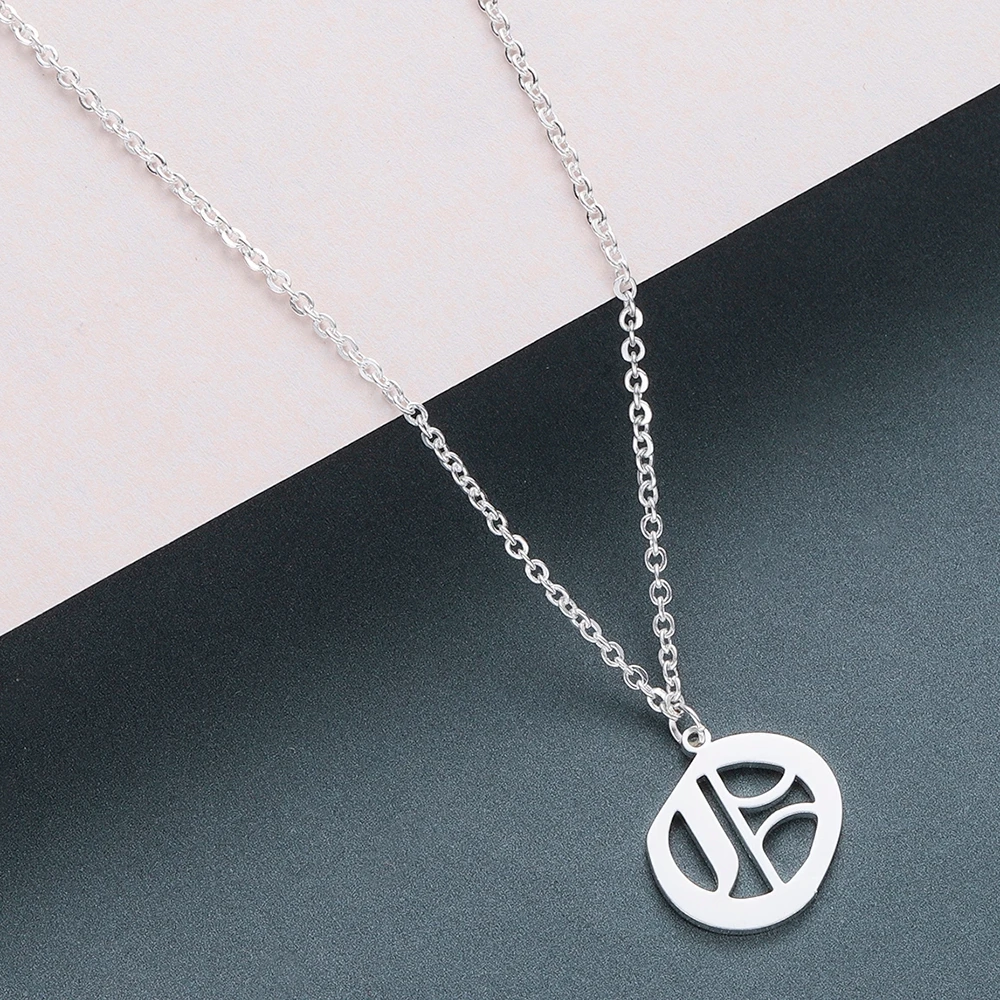 Collier pendentif lettre initi - Vintage Fashion Font avis et prix
