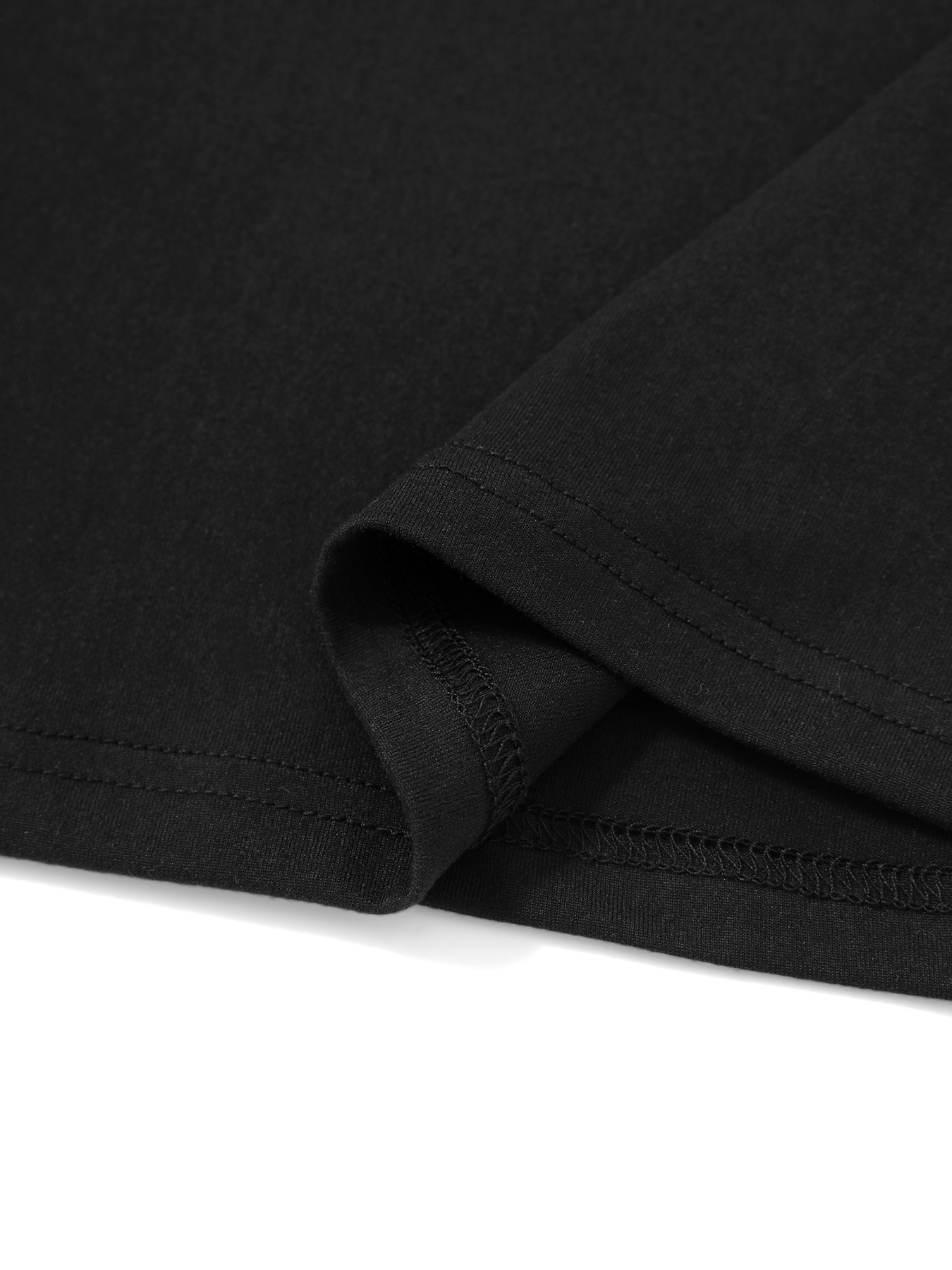 T-shirt noir à col rond et man - Vintage Fashion Hats avis et prix