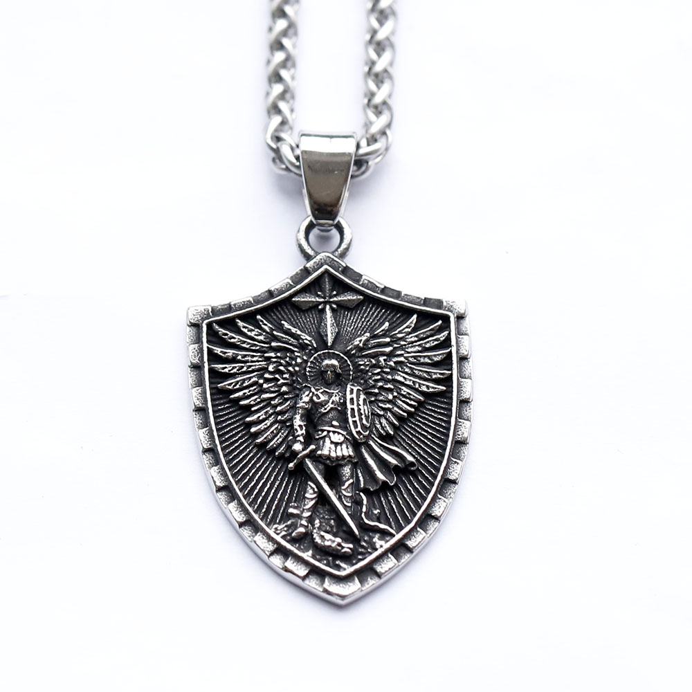 Pendentif médaille de St Micha - Vintage Fashion Guide avis et prix