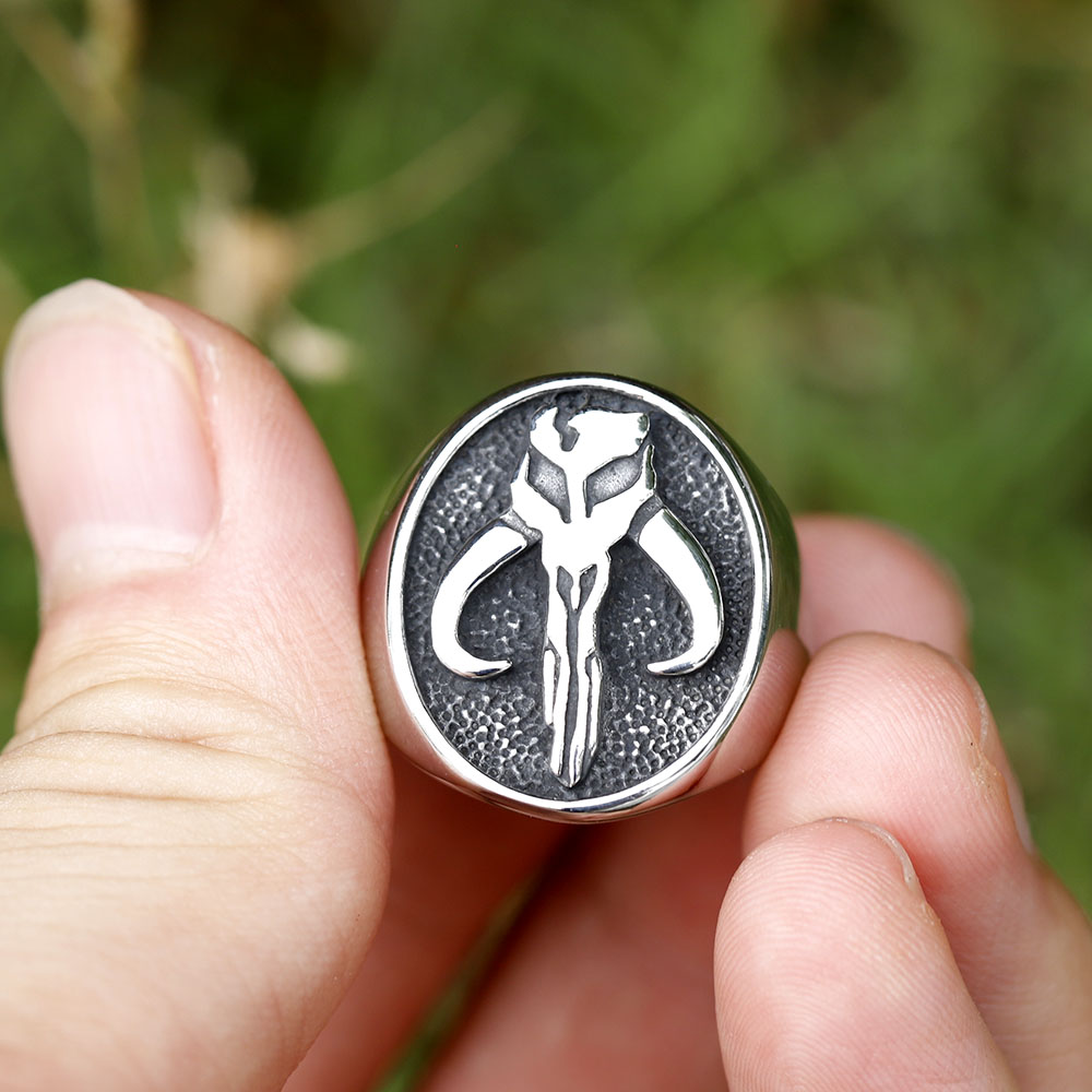 Bague crâne Alien pour hommes  - Vintage Fashion Guide avis et prix