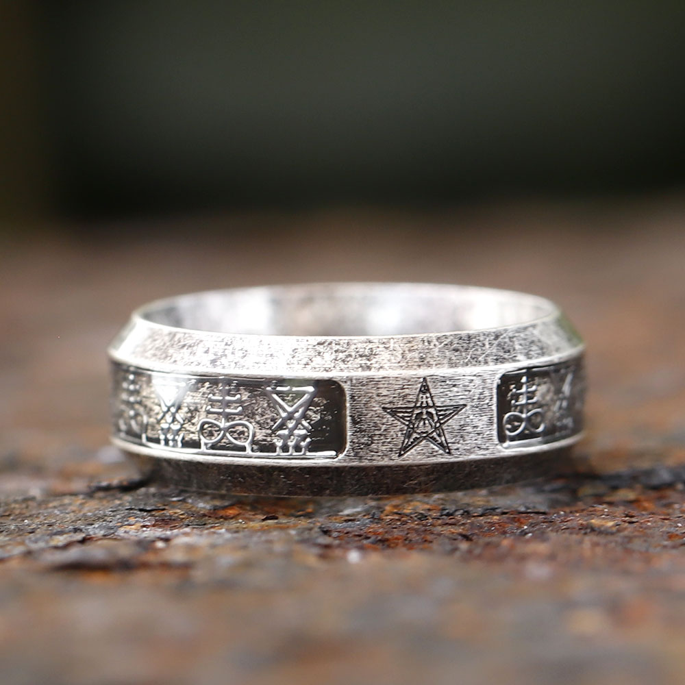Bague vintage Lucifer Satan 20 - Vintage Fashion Guide avis et prix